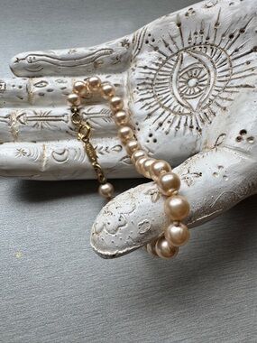 Napier Champagne Faux Pearl Bracelet – Petite 6” | Signed Clasp